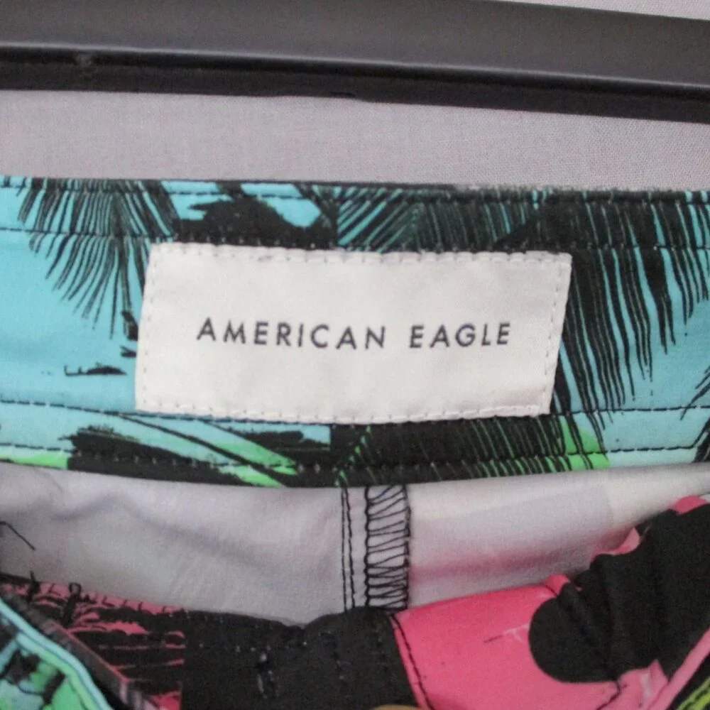 American Eagle Swim Trunks Multi-Color Black‎ Men Size | M